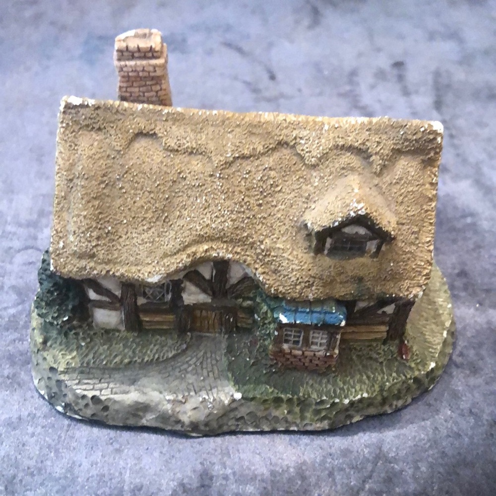 Rustic Village Cottage Sculpture - Tan and Green